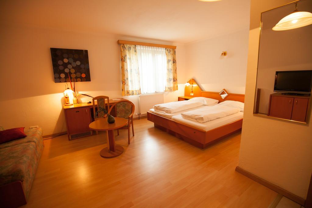 Gasthof Poechhacker Steyr Exterior foto